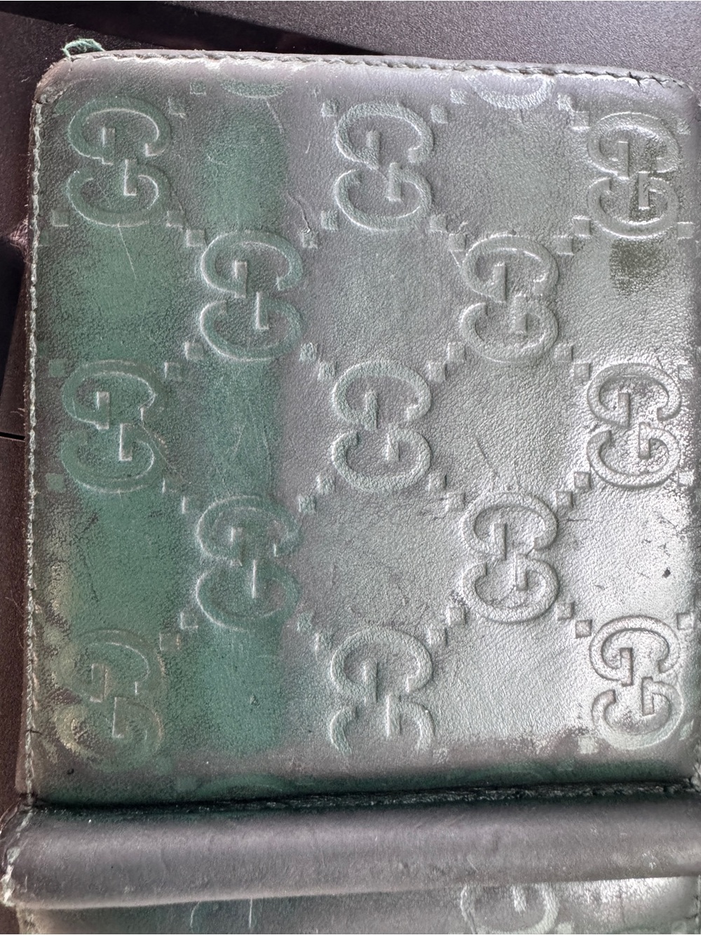 Gucci Men's Green Embossed Leather Wallet - Picture 6 of 6